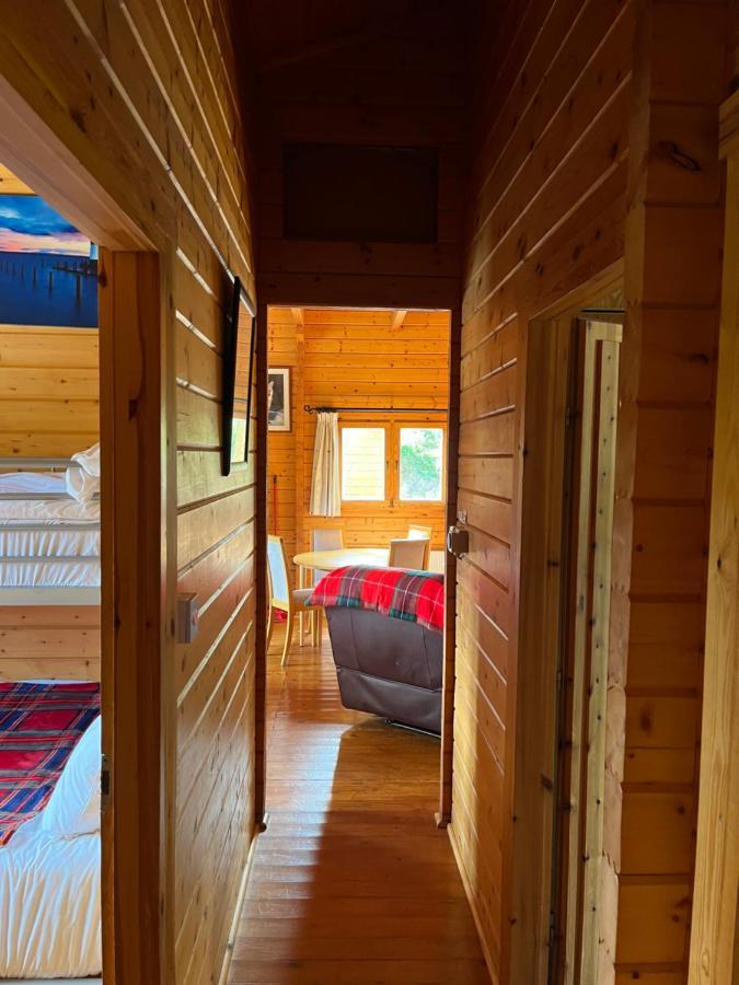 Red Squirrel Lodge Голуэй Экстерьер фото